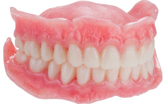 Vals gebit tand prothese kunststof vita candulor implantaat implantaten Astra Straumann Nobel Biocare